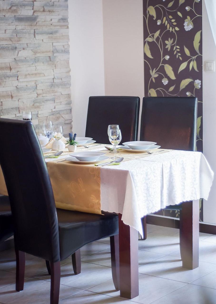 Villa Jasmin Zielona Góra Esterno foto